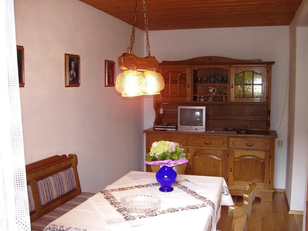Haus Sonnleite Apartment Trins Exterior photo
